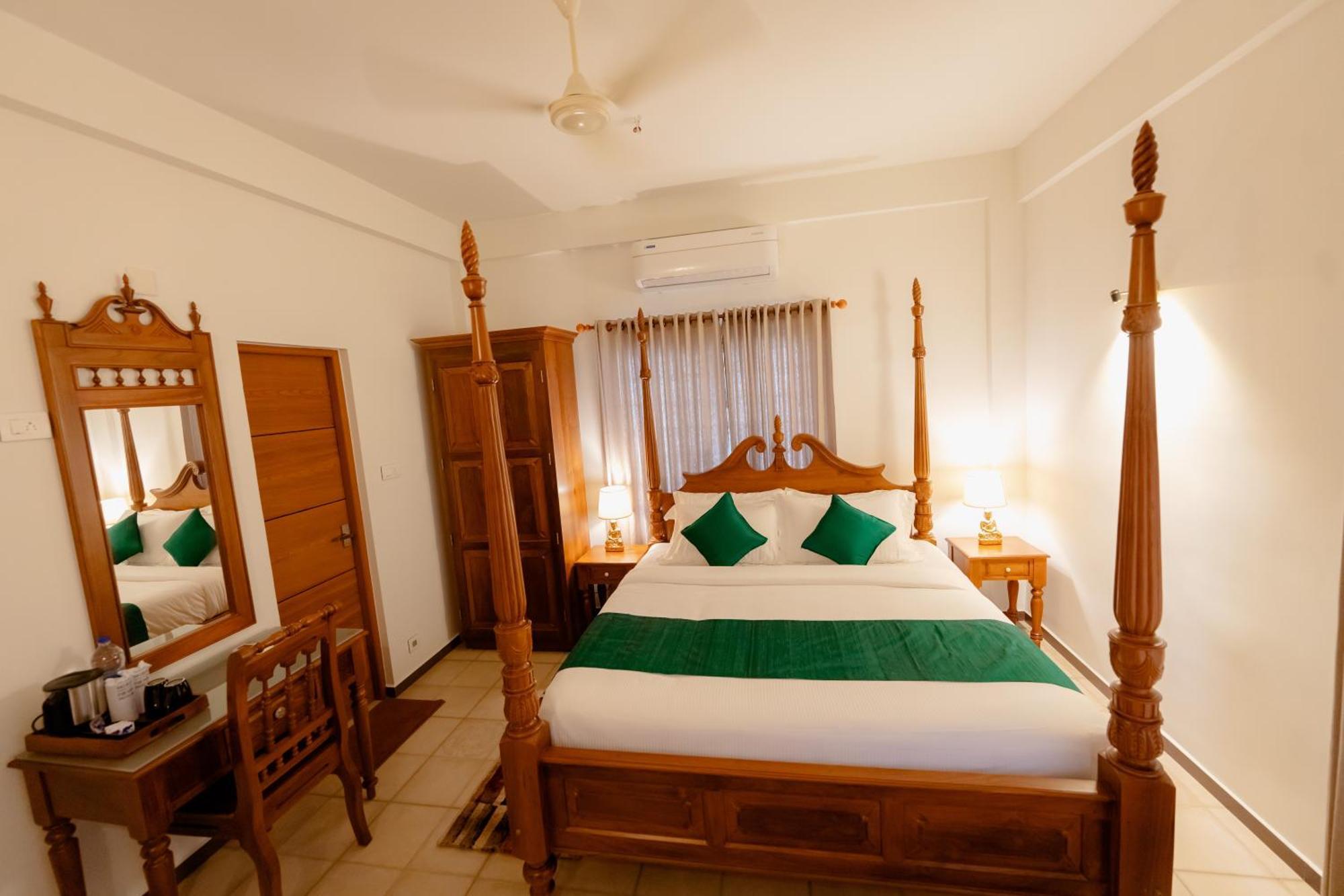 Seacoast Inn Fortkochi Fort Kochi Exteriör bild